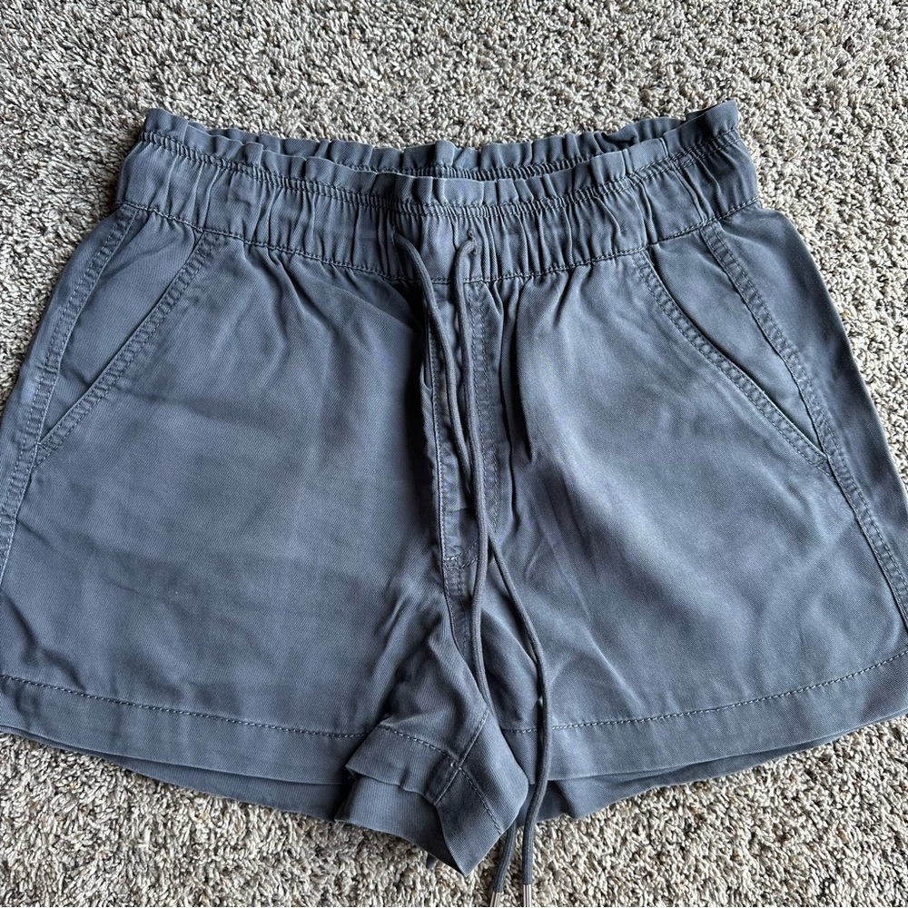 LOFT Emory Shorts